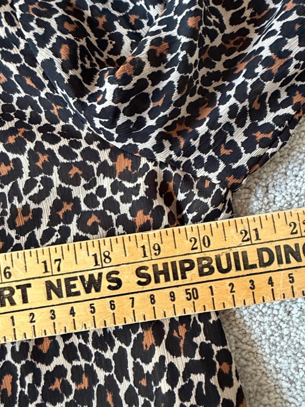 J. Crew Leopard Print Smocked Neck Blouse size Small - Picture 7 of 7